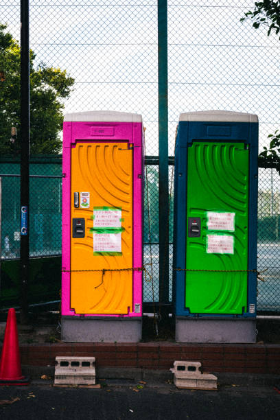 Best Luxury portable toilet rental  in Natalia, TX