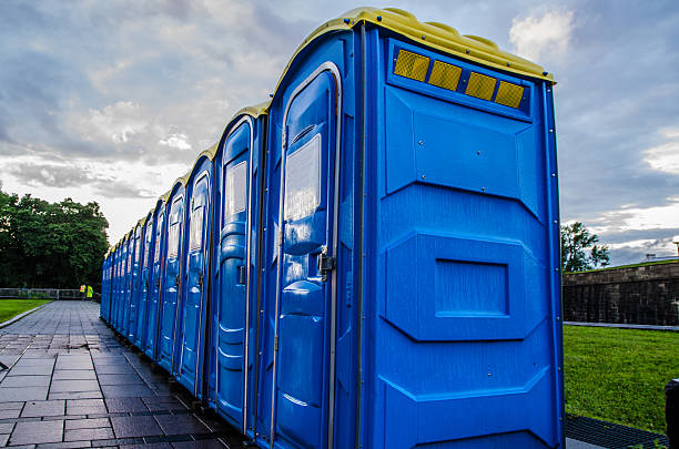 Professional porta potty rental in Natalia, TX